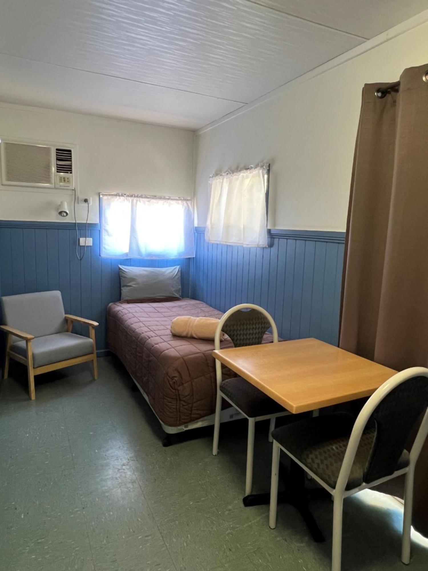 Narrabri Motel And Caravan Park Екстериор снимка
