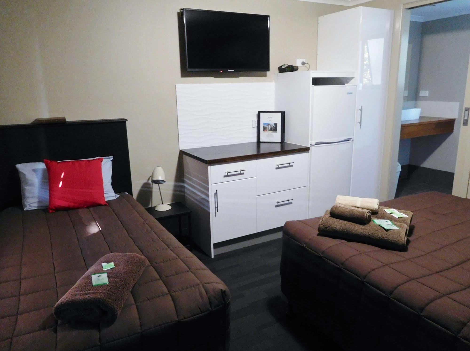Narrabri Motel And Caravan Park Екстериор снимка