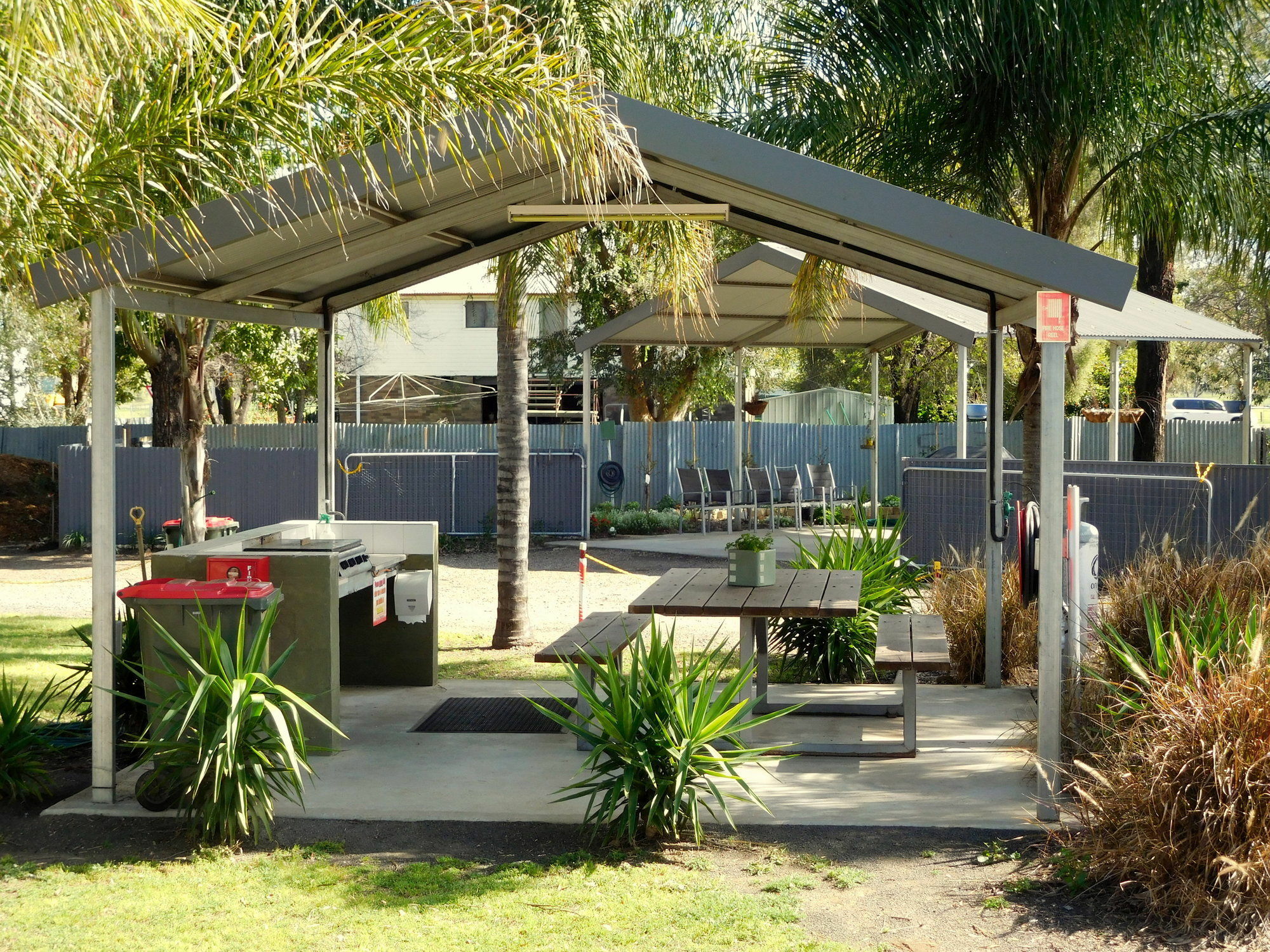 Narrabri Motel And Caravan Park Екстериор снимка